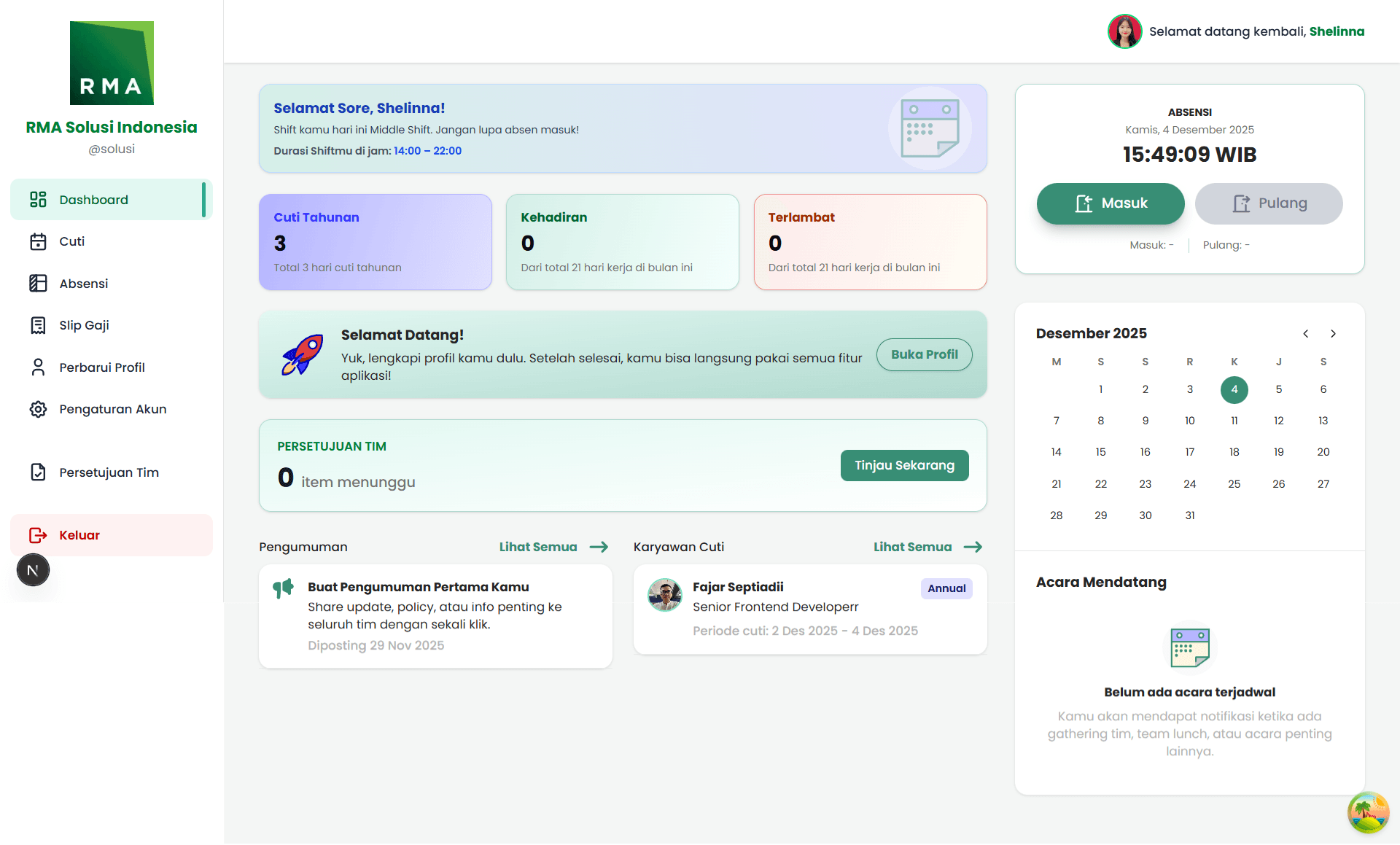 Cuplikan dashboard EzyHRM